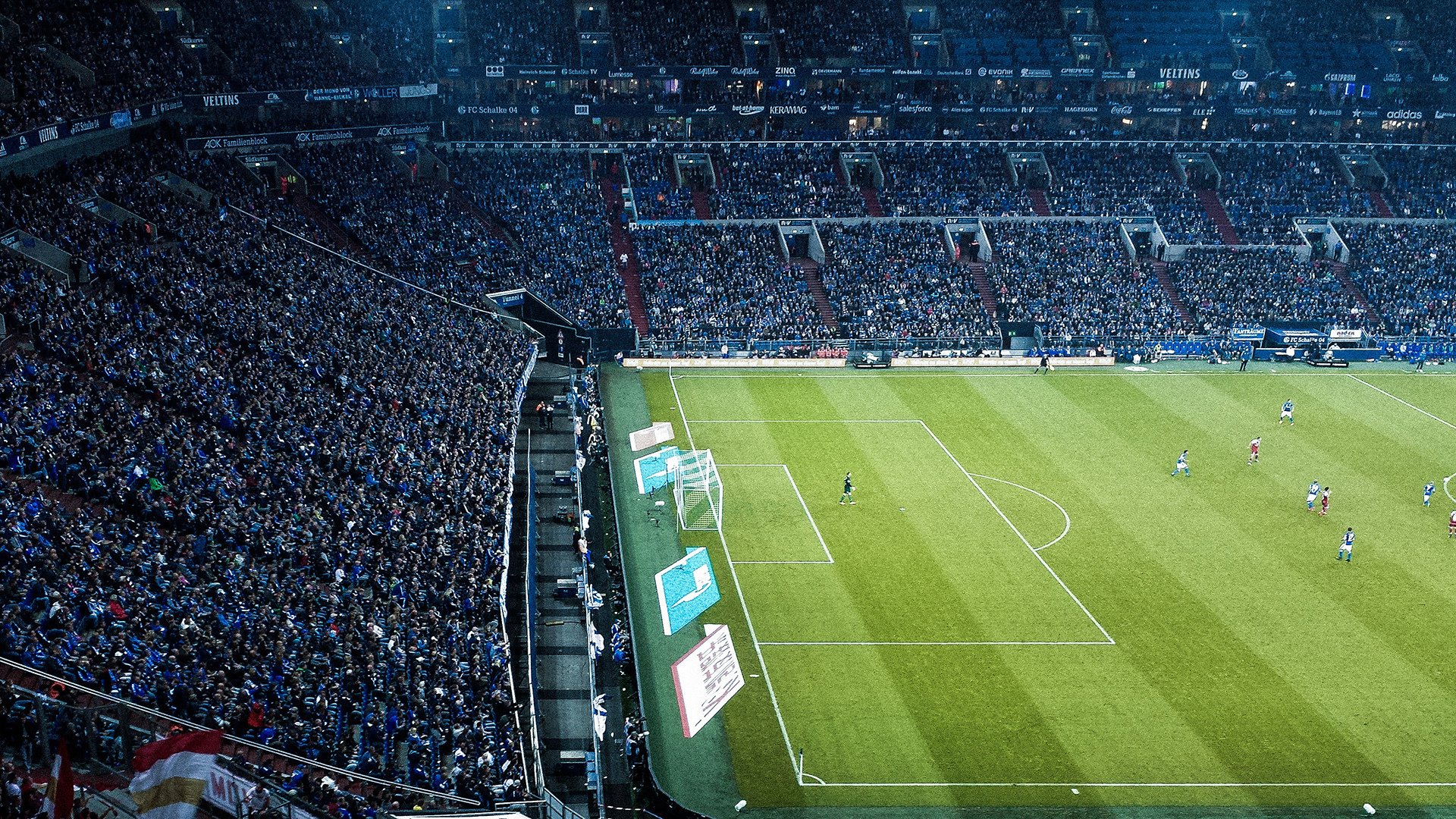 分区决赛次回合爆出冷门！密尔沃基雄鹿小胜洛杉矶湖人，争冠形势突变